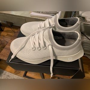 Allbirds Shoes with box